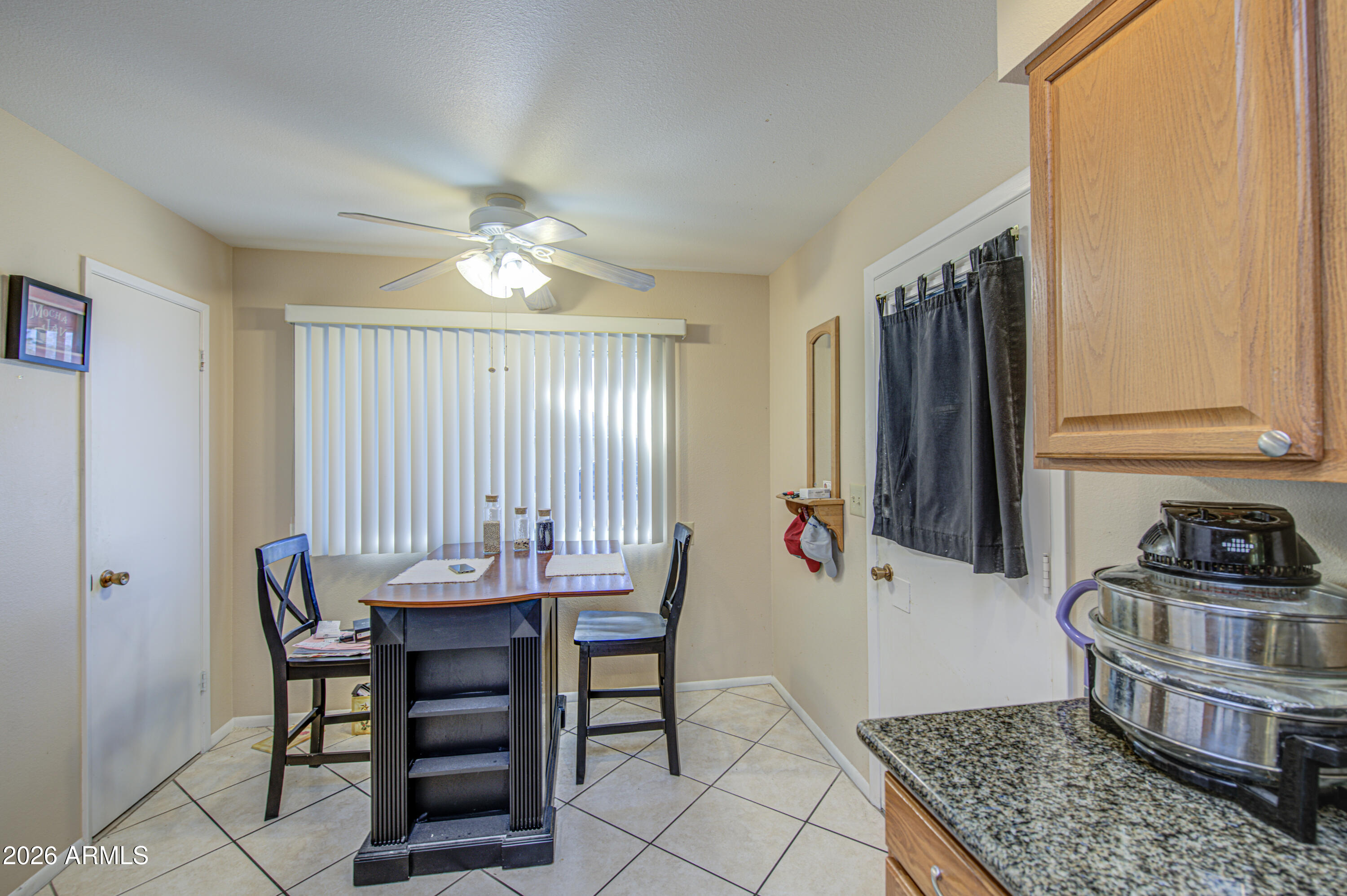 10022 W KINGSWOOD Circle