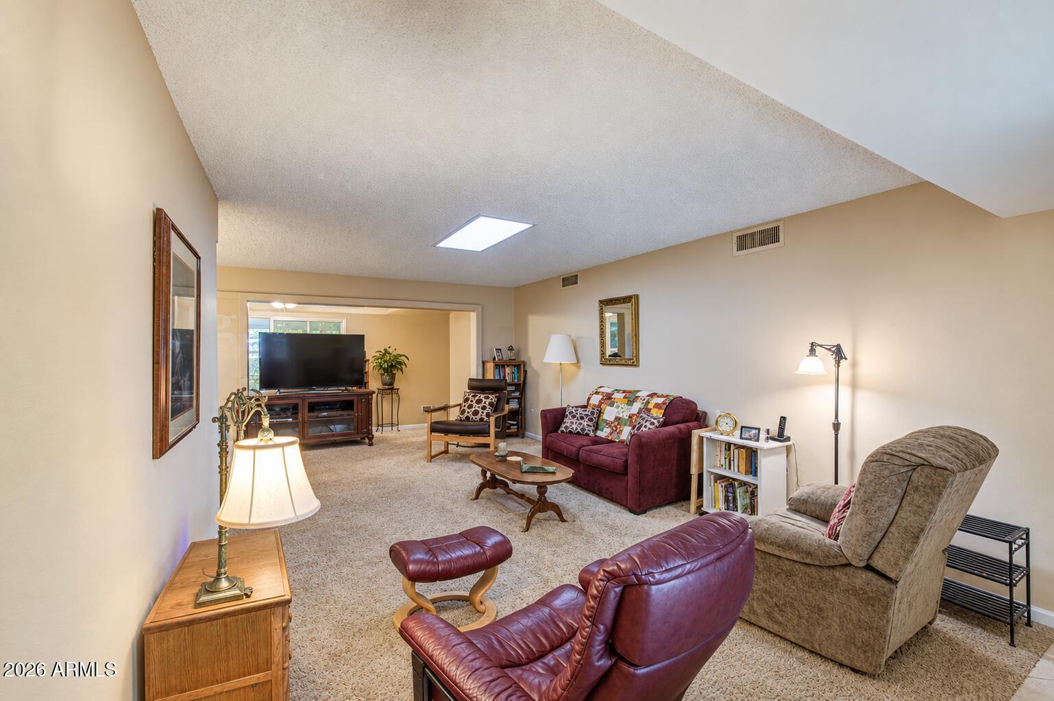 10022 W KINGSWOOD Circle