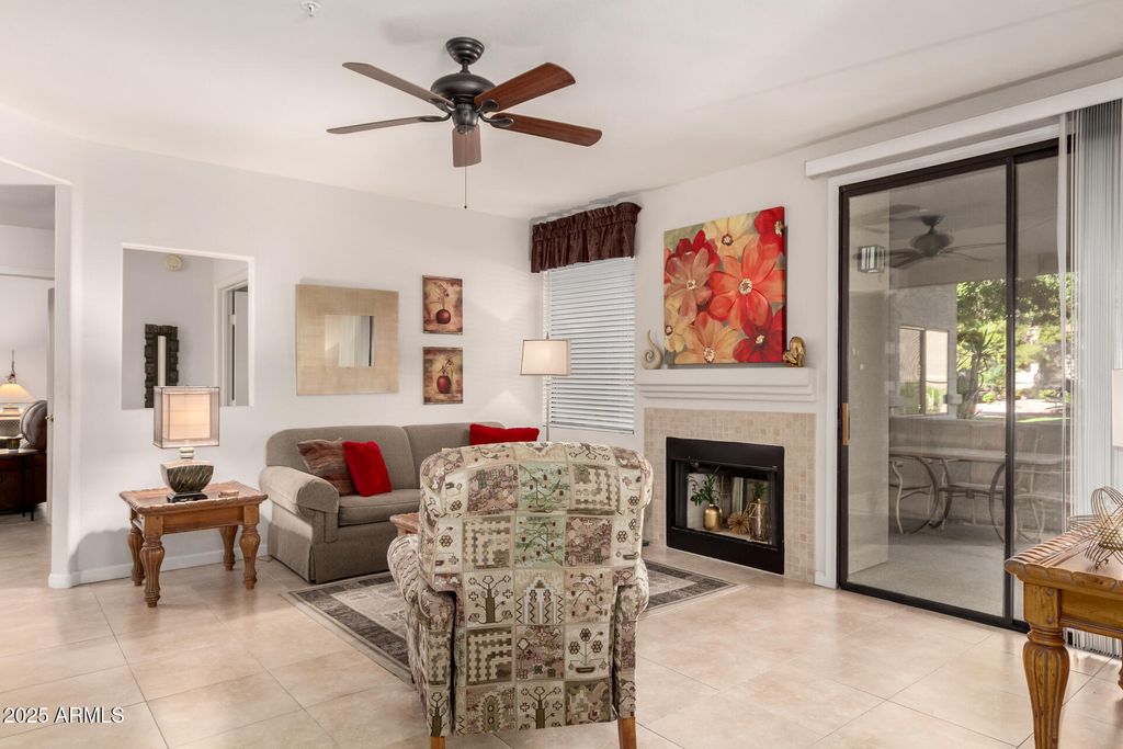 Photo of 15380 N 100th Street #1113, Scottsdale, AZ 85260 (MLS # 6945707)