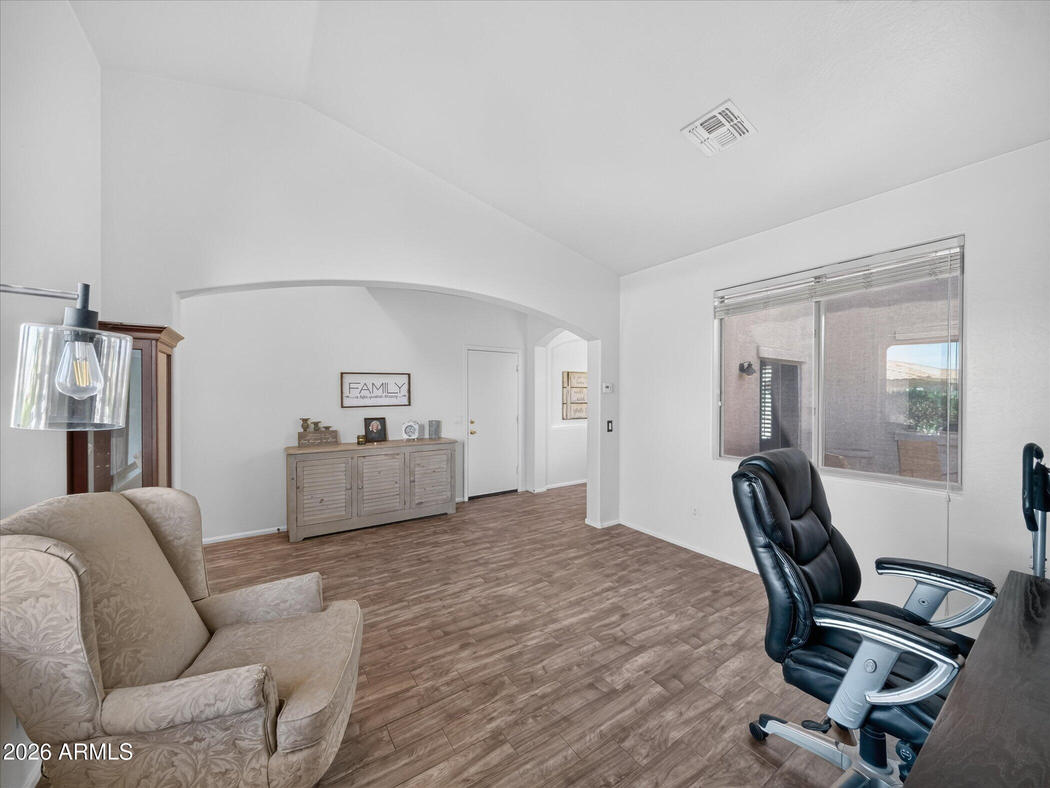 4135 E AMARILLO Drive