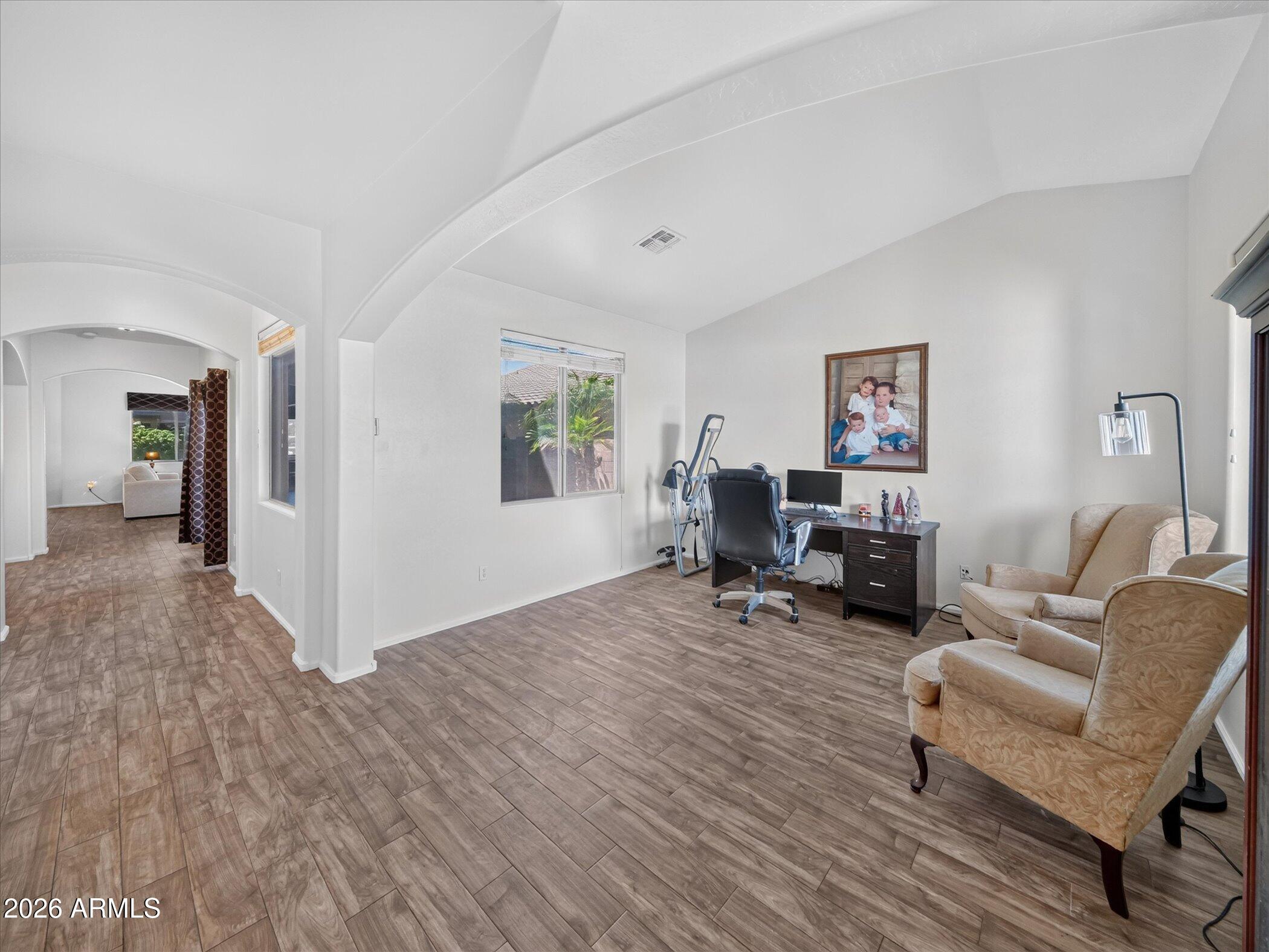 4135 E AMARILLO Drive