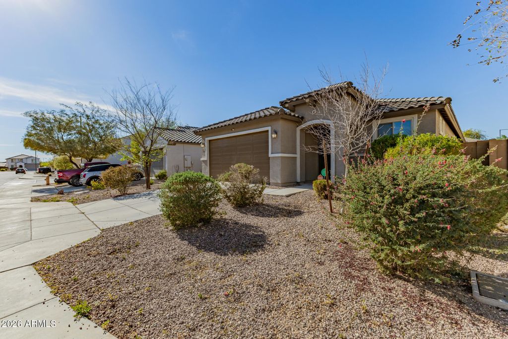 Photo of 20112 W Buchanan Street, Buckeye, AZ 85326 (MLS # 6998712)
