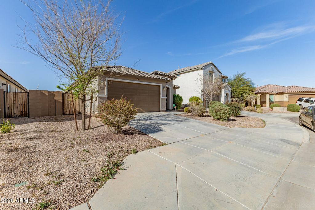 Photo of 20112 W Buchanan Street, Buckeye, AZ 85326 (MLS # 6998712)
