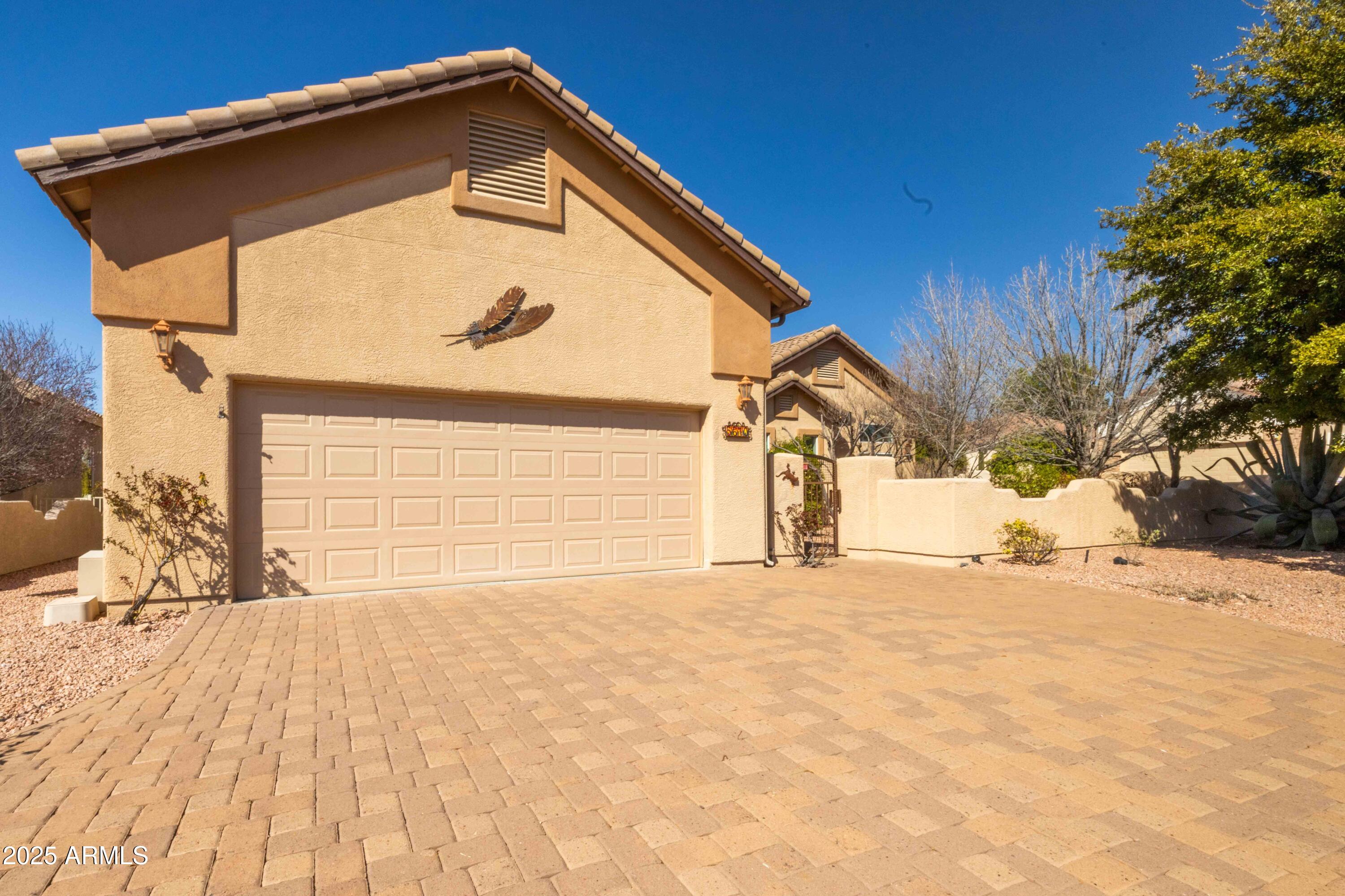 5670 E La Privada Drive