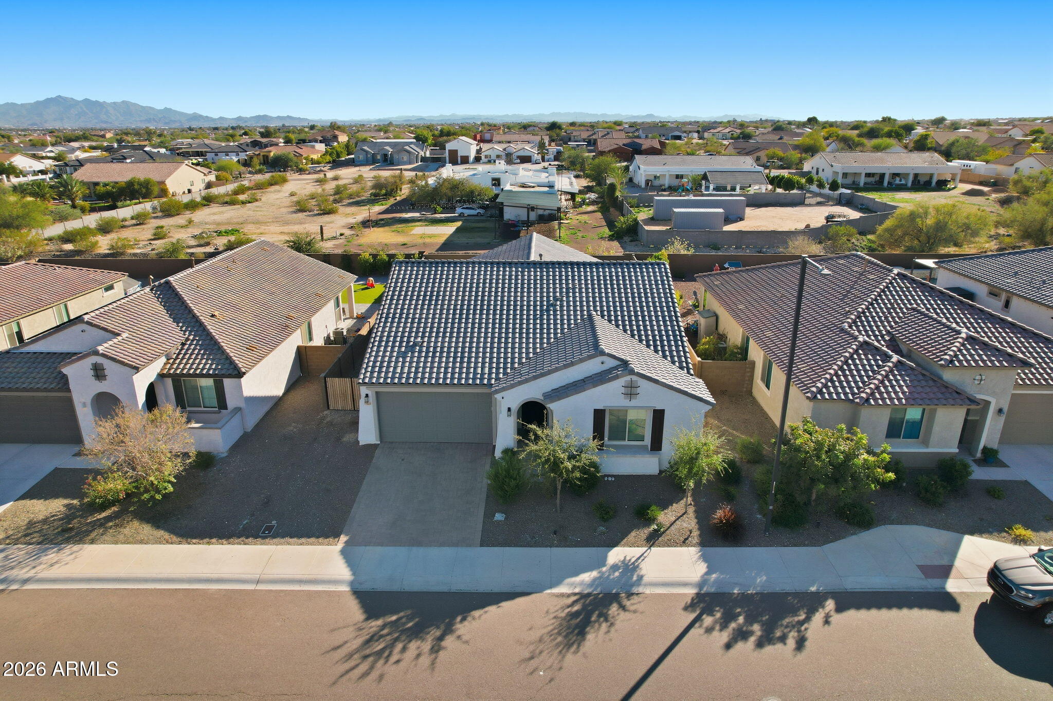 19629 W MARSHALL Avenue