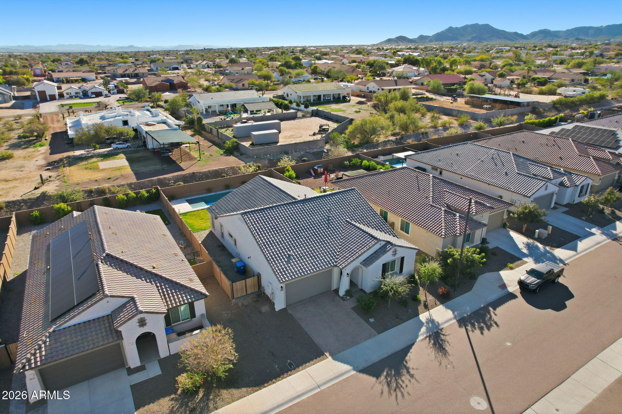 19629 W MARSHALL Avenue