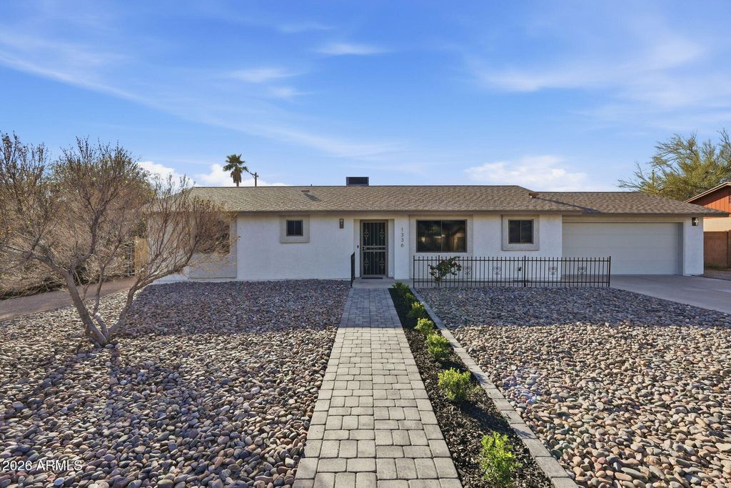 Photo of 1336 S Cactus Road, Apache Junction, AZ 85119 (MLS # 6989981)
