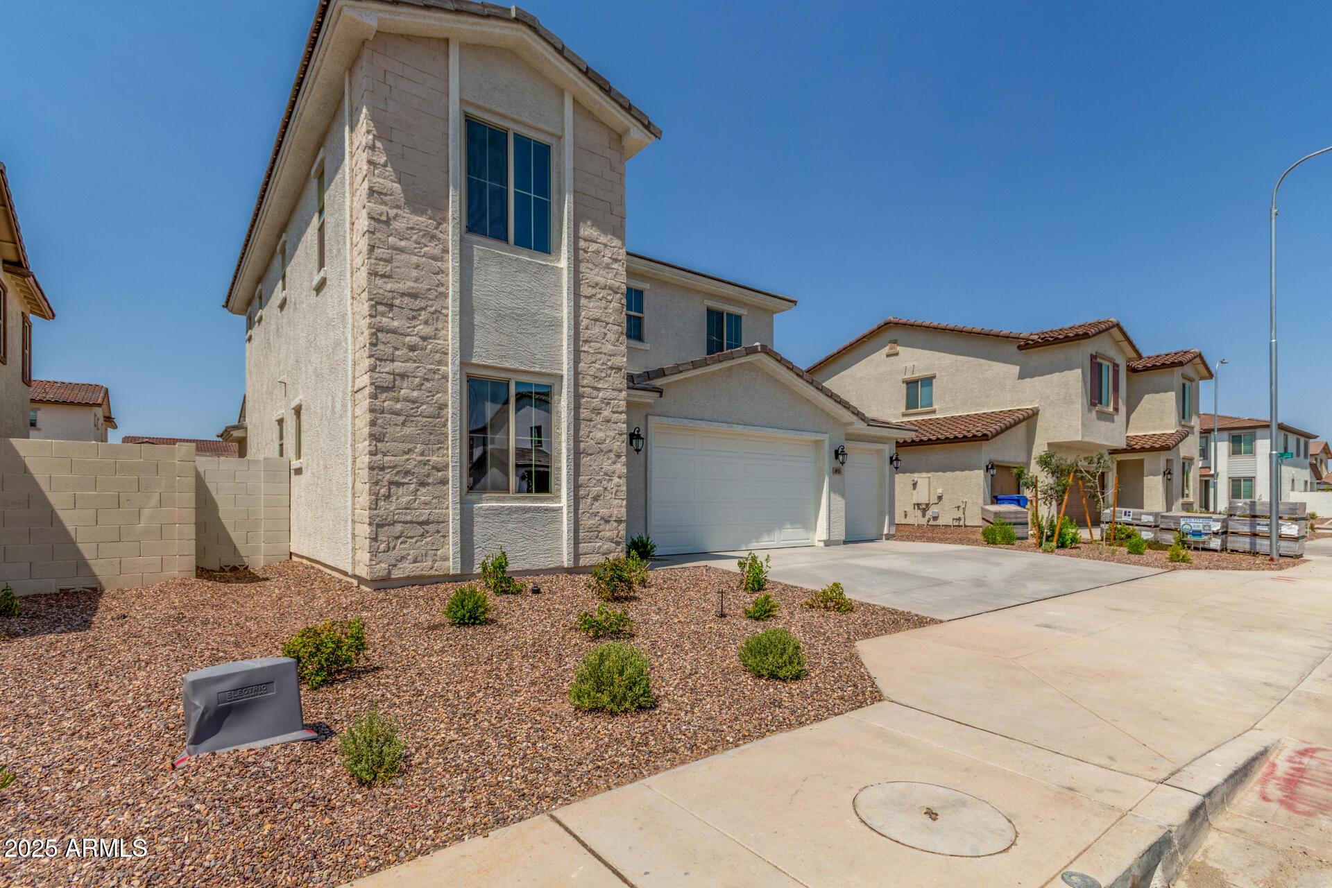 4926 W CHERYL Drive