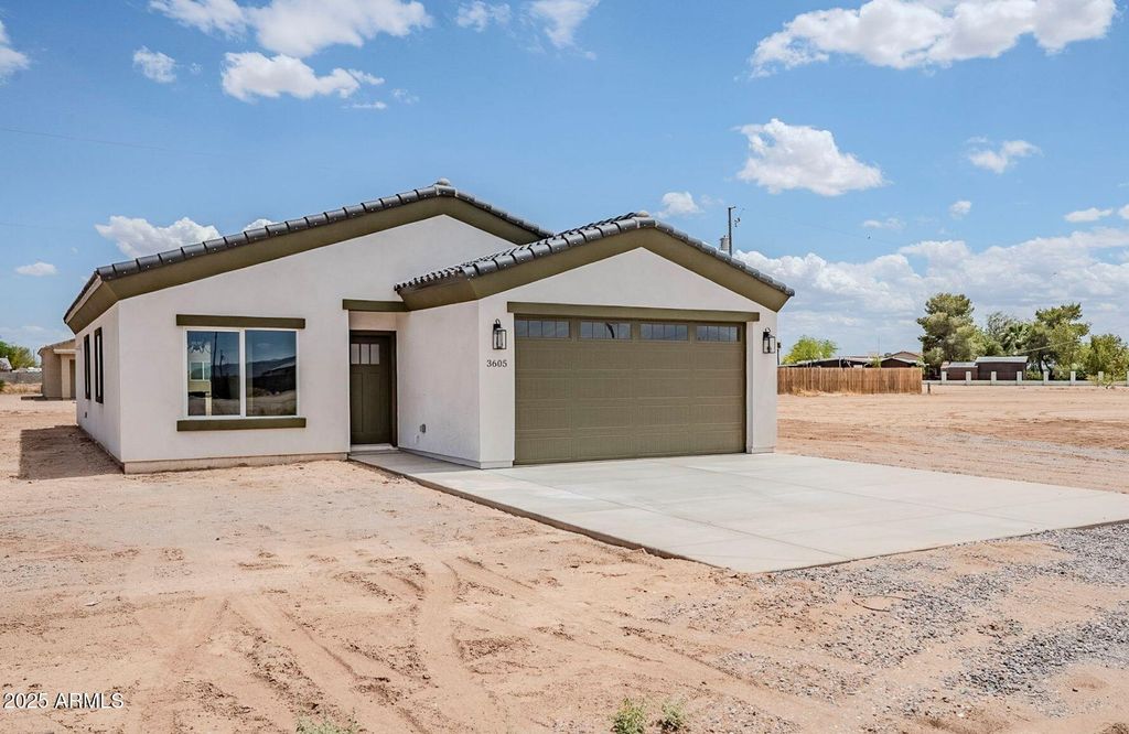 Photo of 3605 N Zapotec Avenue, Eloy, AZ 85131 (MLS # 6863419)