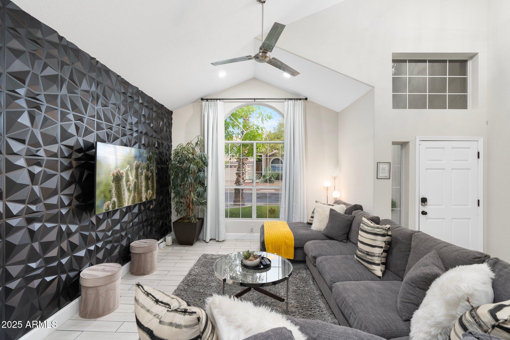 9341 E PERSHING Avenue