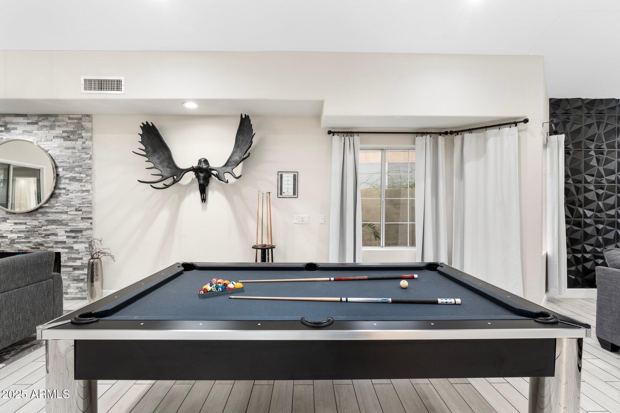 9341 E PERSHING Avenue