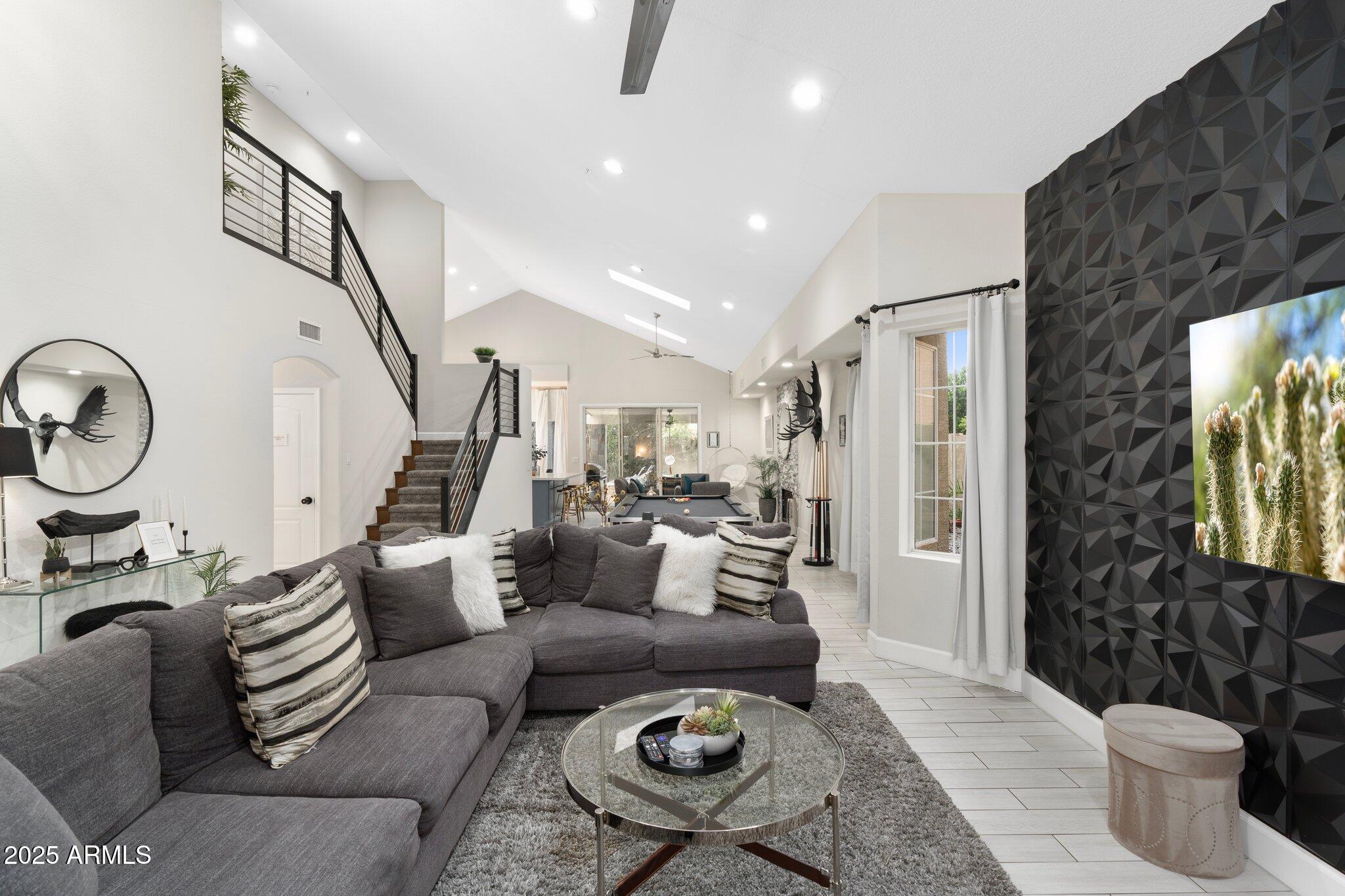 9341 E PERSHING Avenue