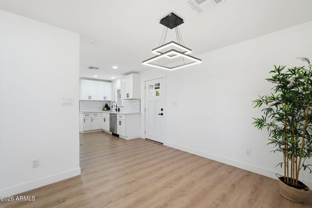 Photo of 1534 E Hampton Circle, Mesa, AZ 85204 (MLS # 7002719)