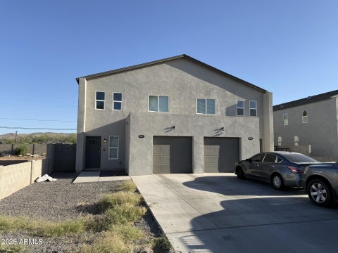 Property photo of 2431 E Pueblo Avenue, Phoenix, AZ 85040
