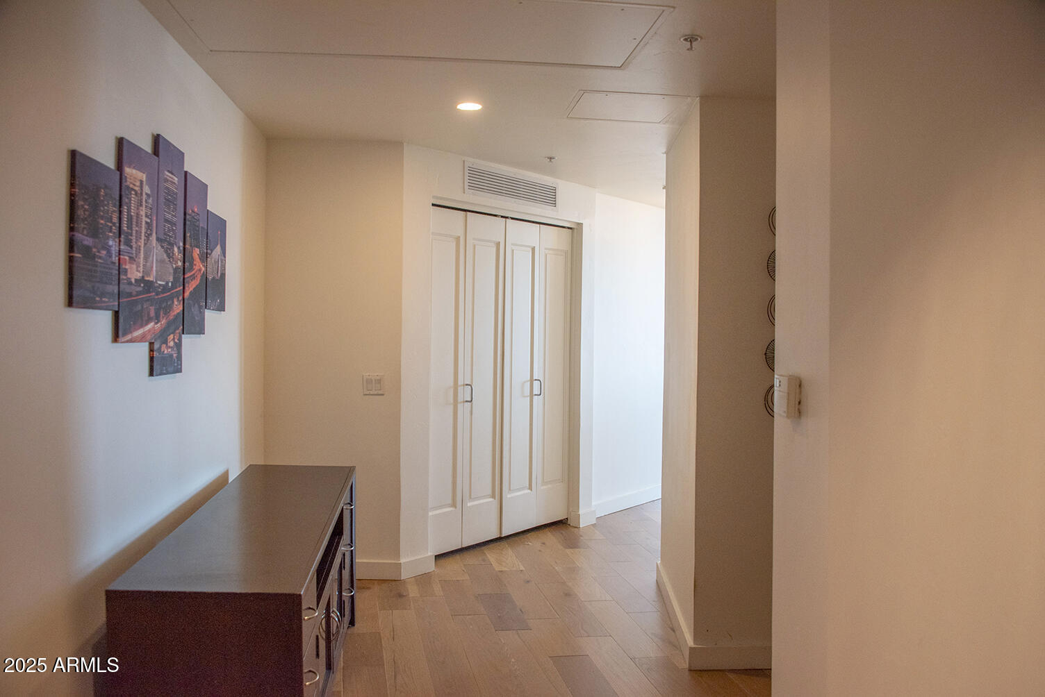 310 S 4TH Street 901