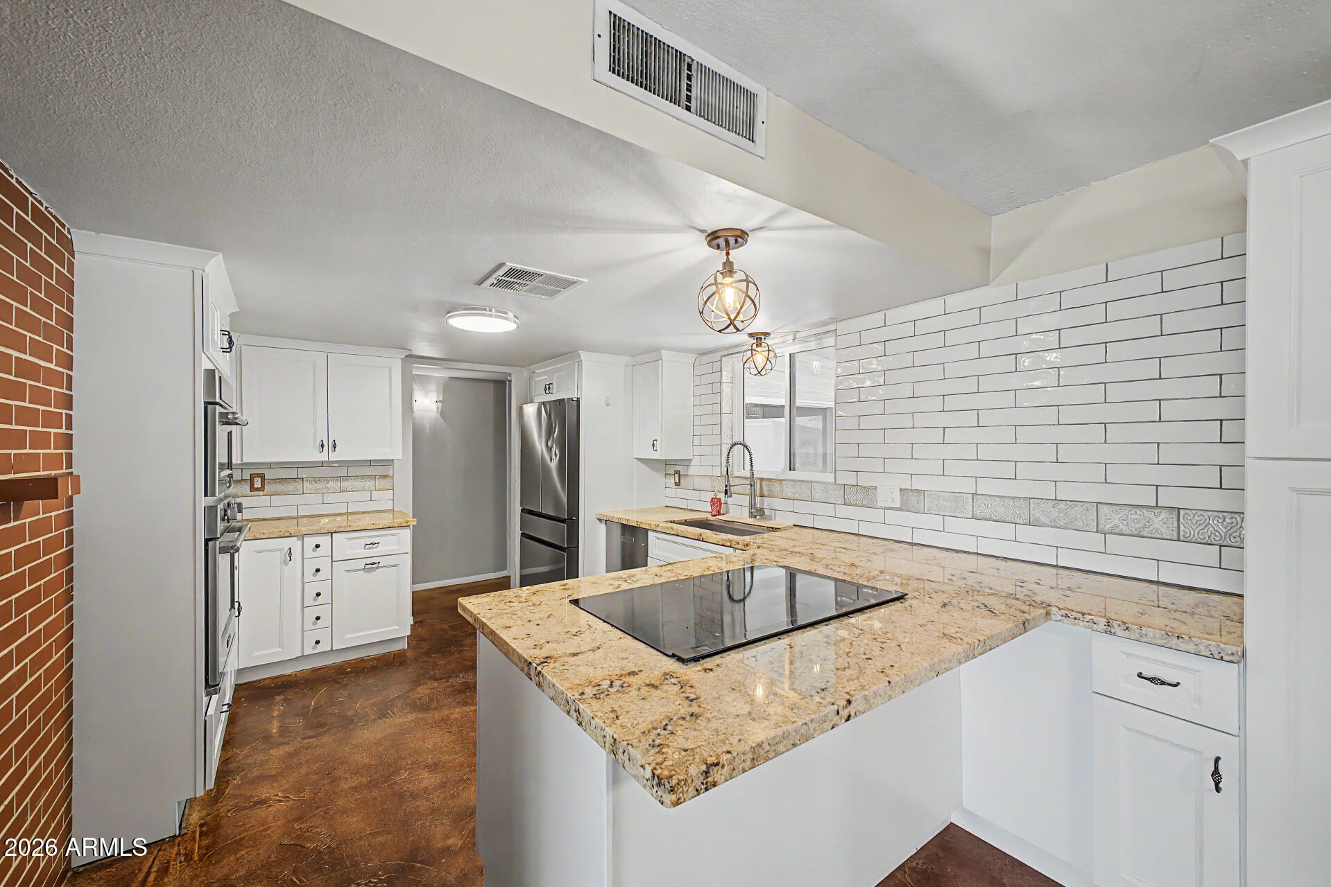 DEVONSHIRE ESTATES - Residential
