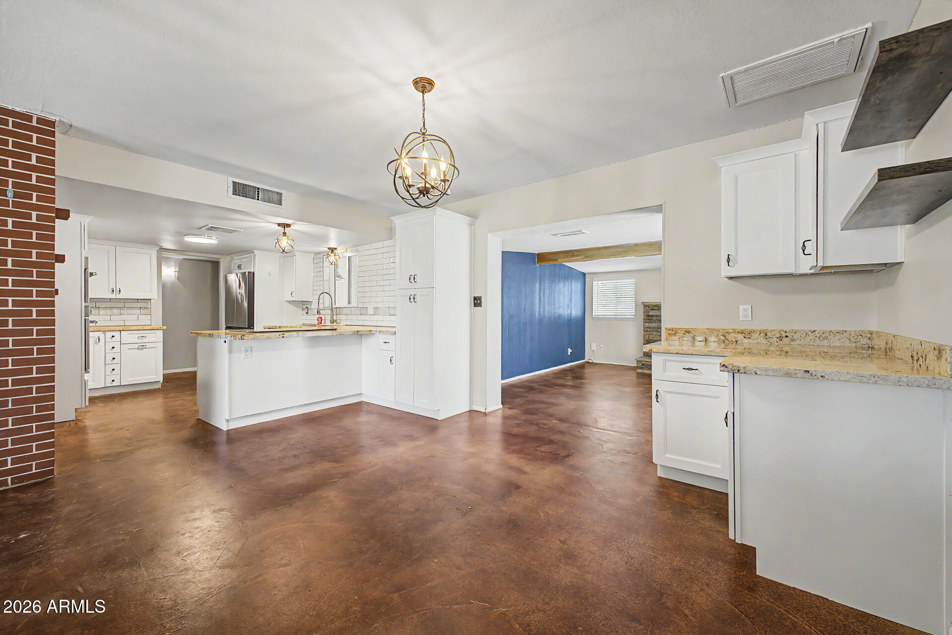 DEVONSHIRE ESTATES - Residential