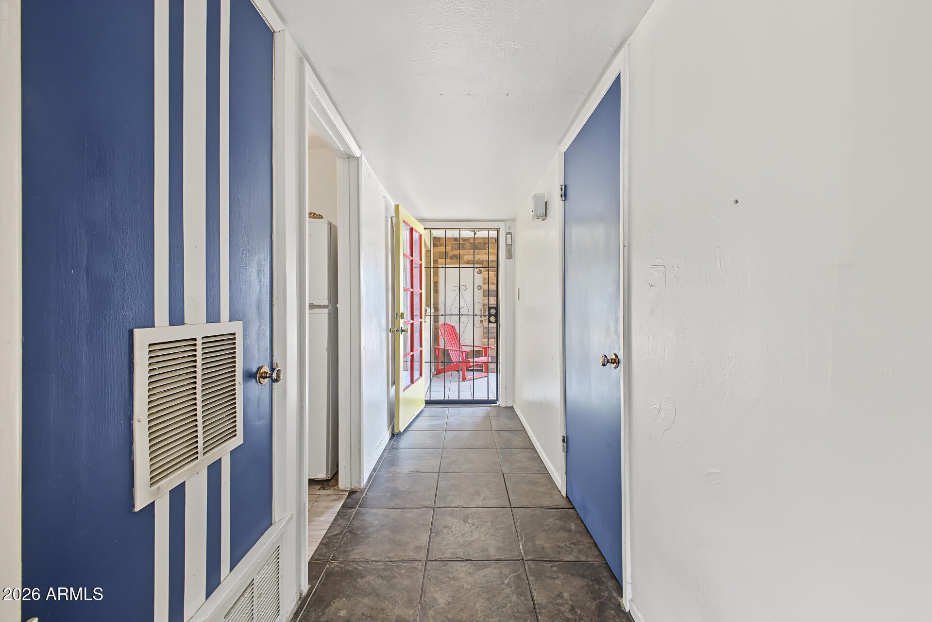 2109 W KEIM Drive