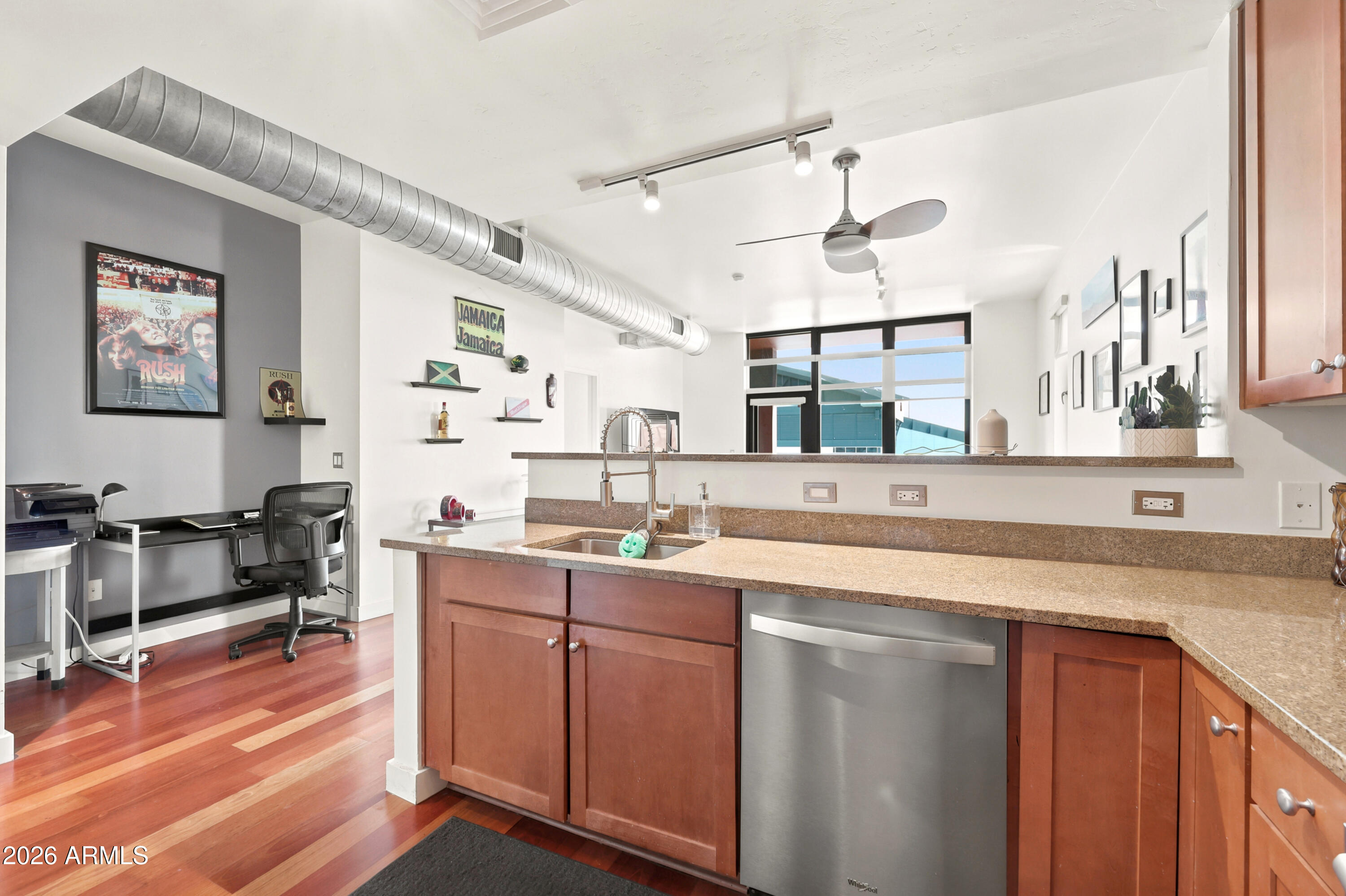 310 S 4TH Street 1209
