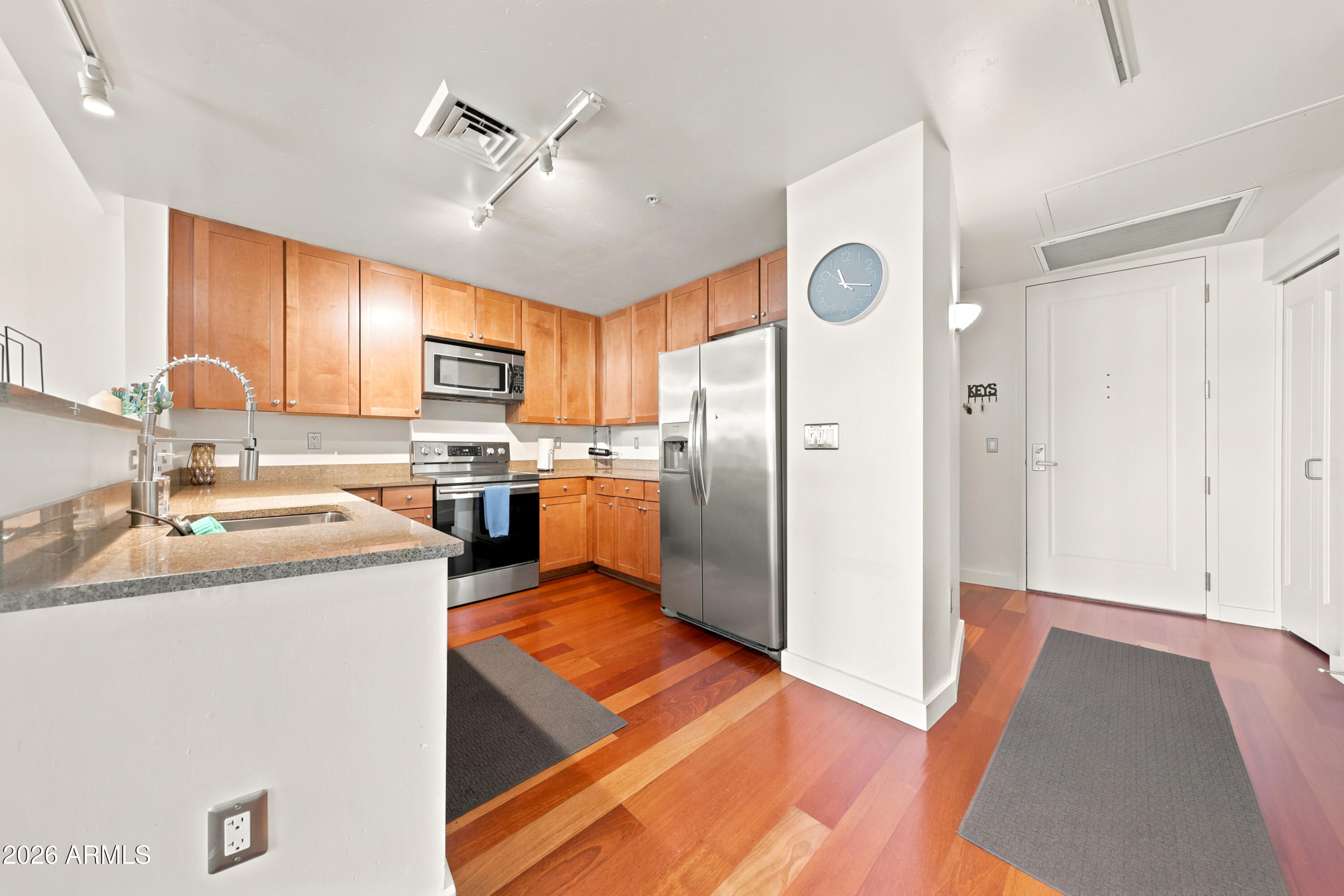 310 S 4TH Street 1209