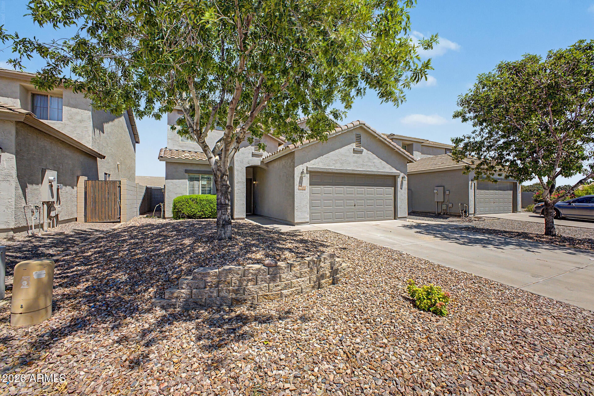372 E GOLDMINE Court