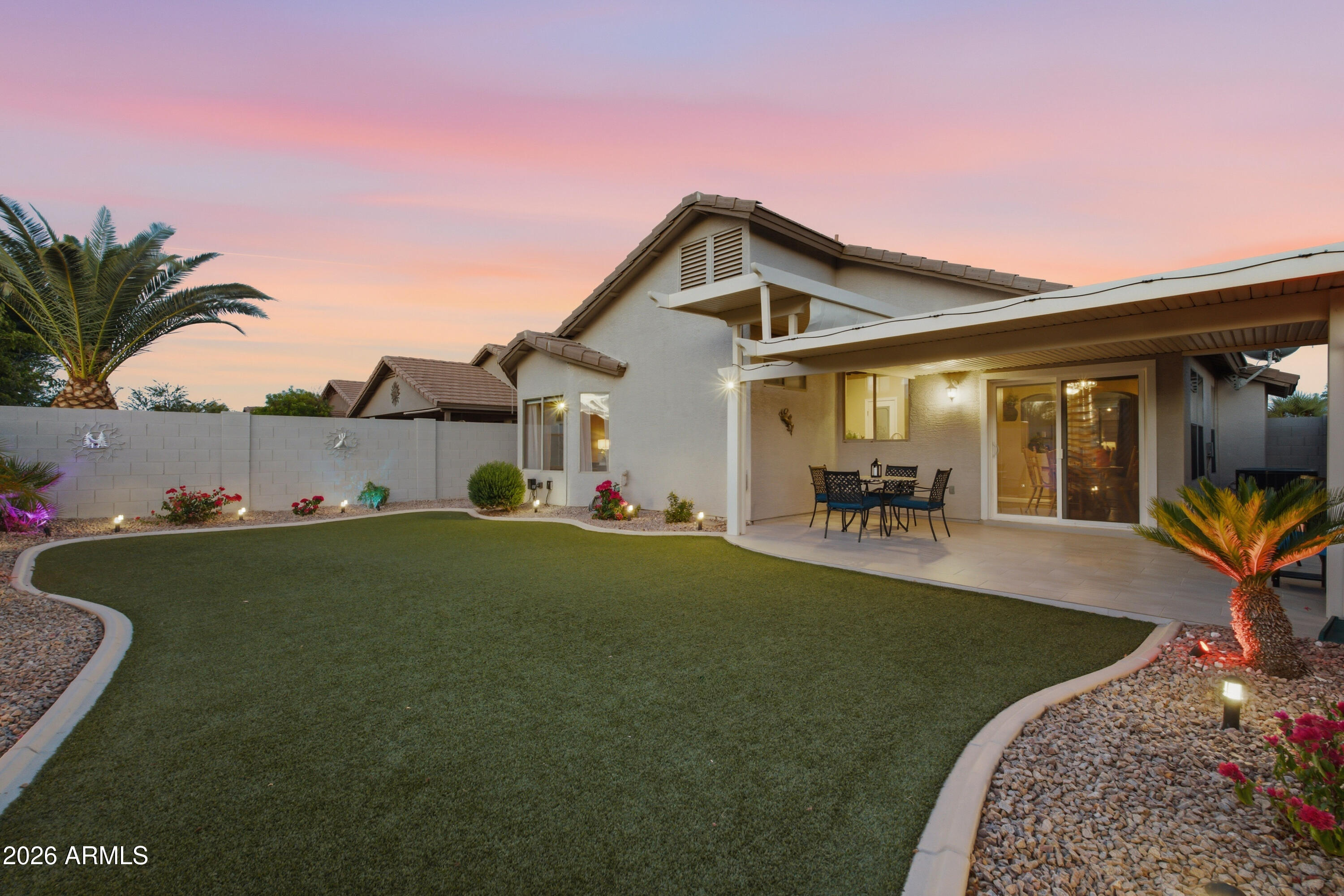 4 E MAYFIELD Drive