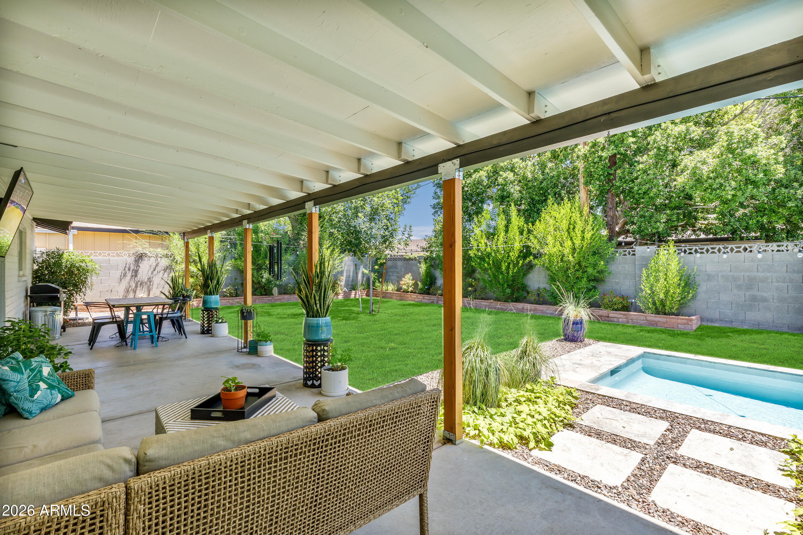 8145 N 1st Drive