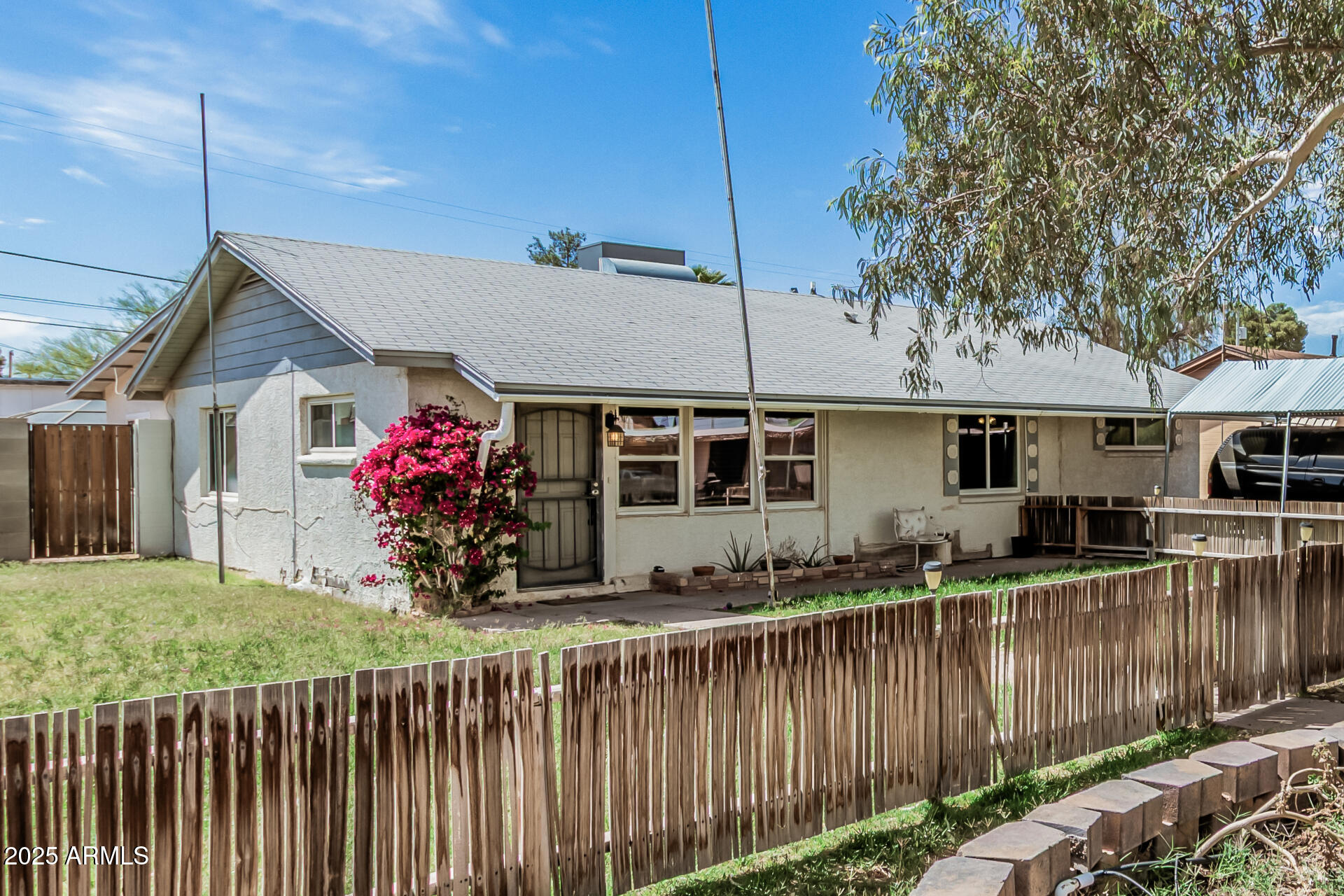 1009 N Coolidge Avenue