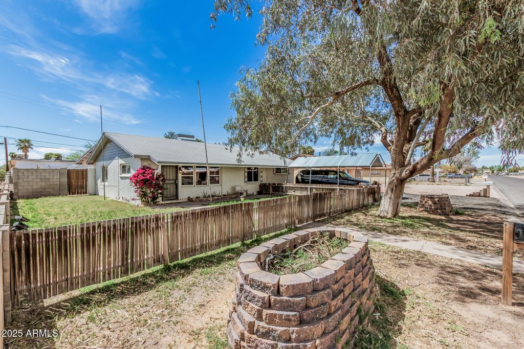 Photo of 1009 N Coolidge Avenue, Casa Grande, AZ 85122 (MLS # 6995720)