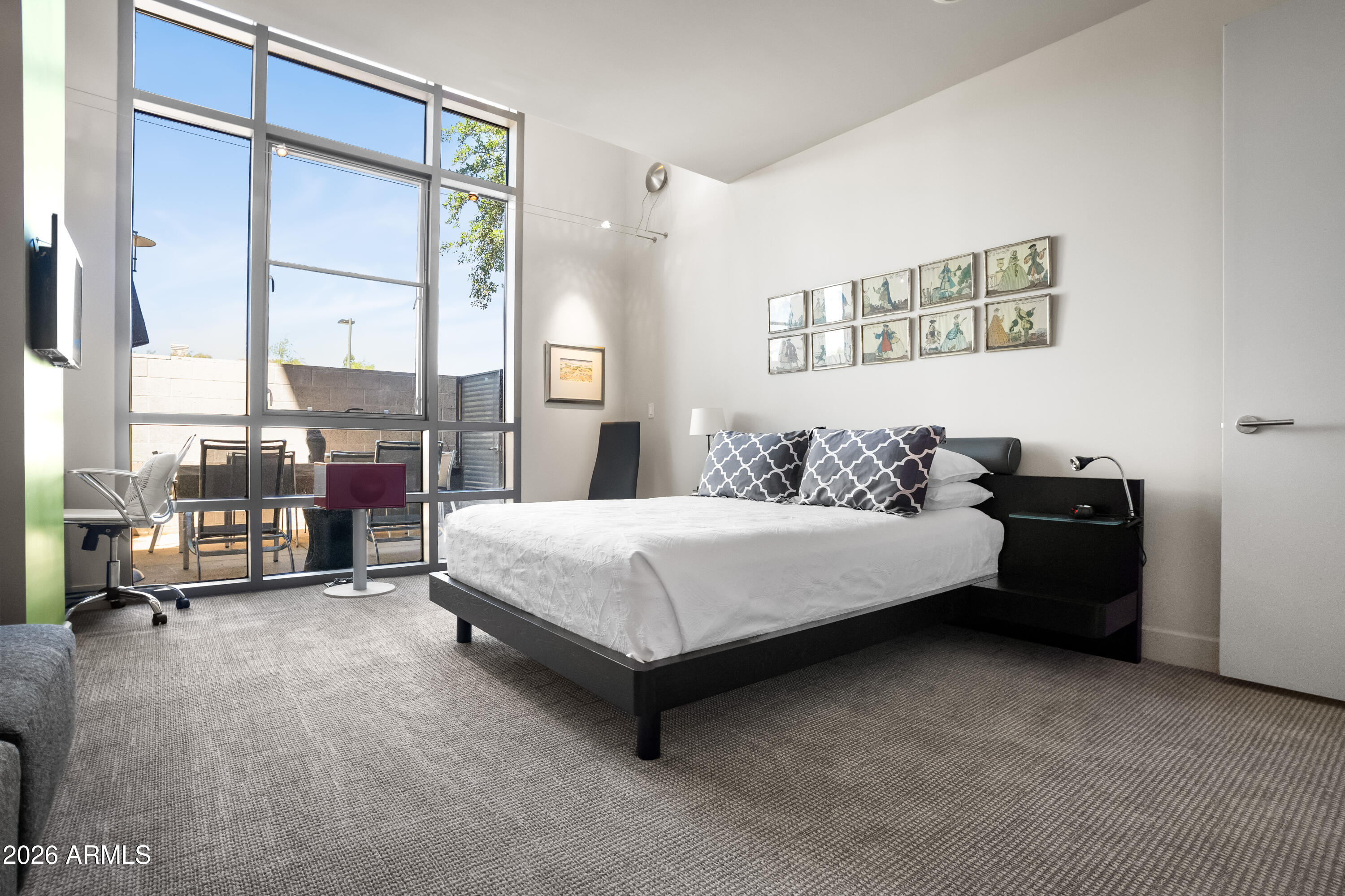 15215 N KIERLAND Boulevard 108