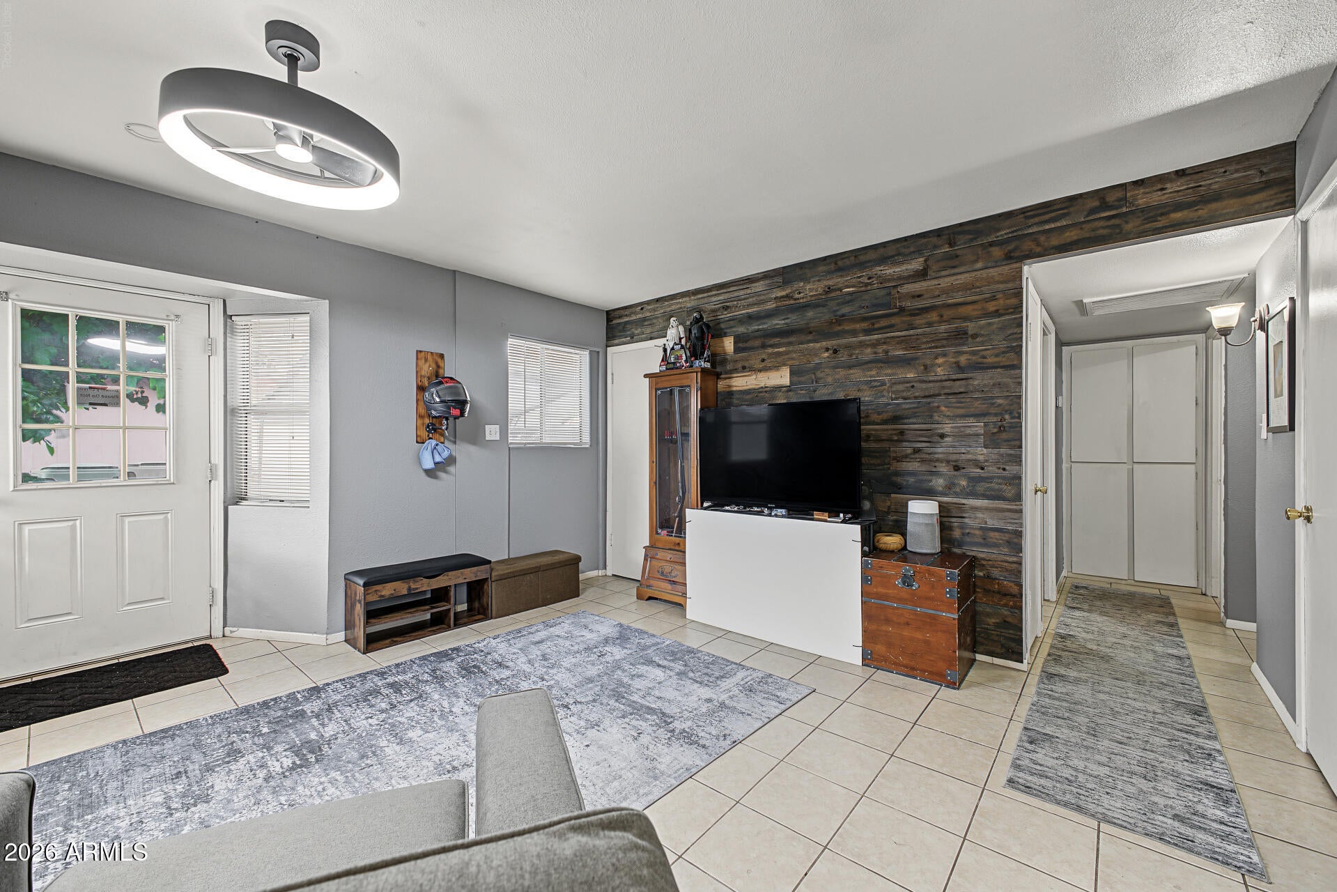 5345 W COUNTRY GABLES Drive