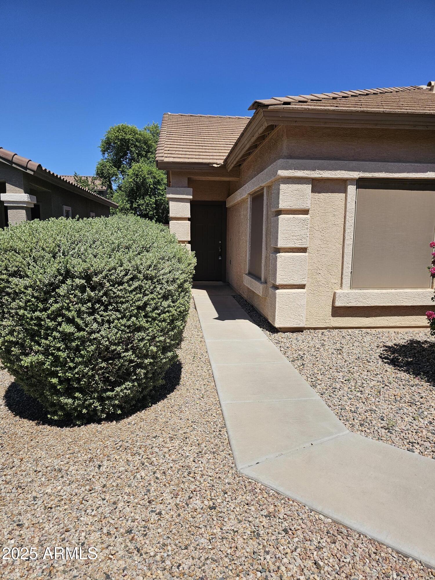 41254 W GRANADA Drive