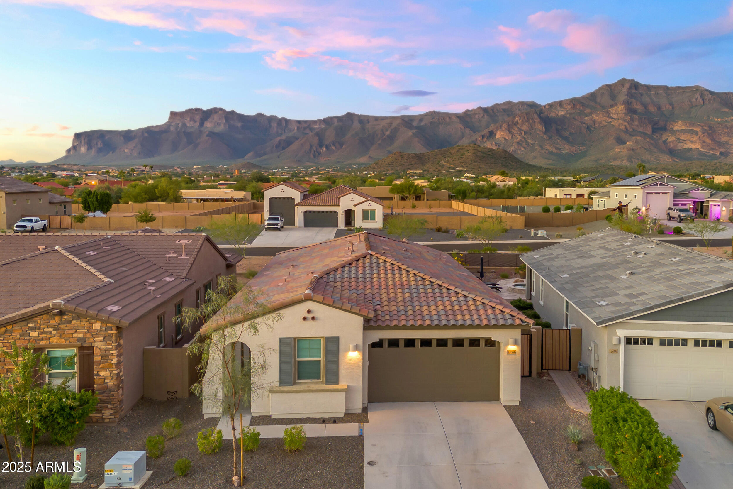 12686 E PIVOT PEAK --