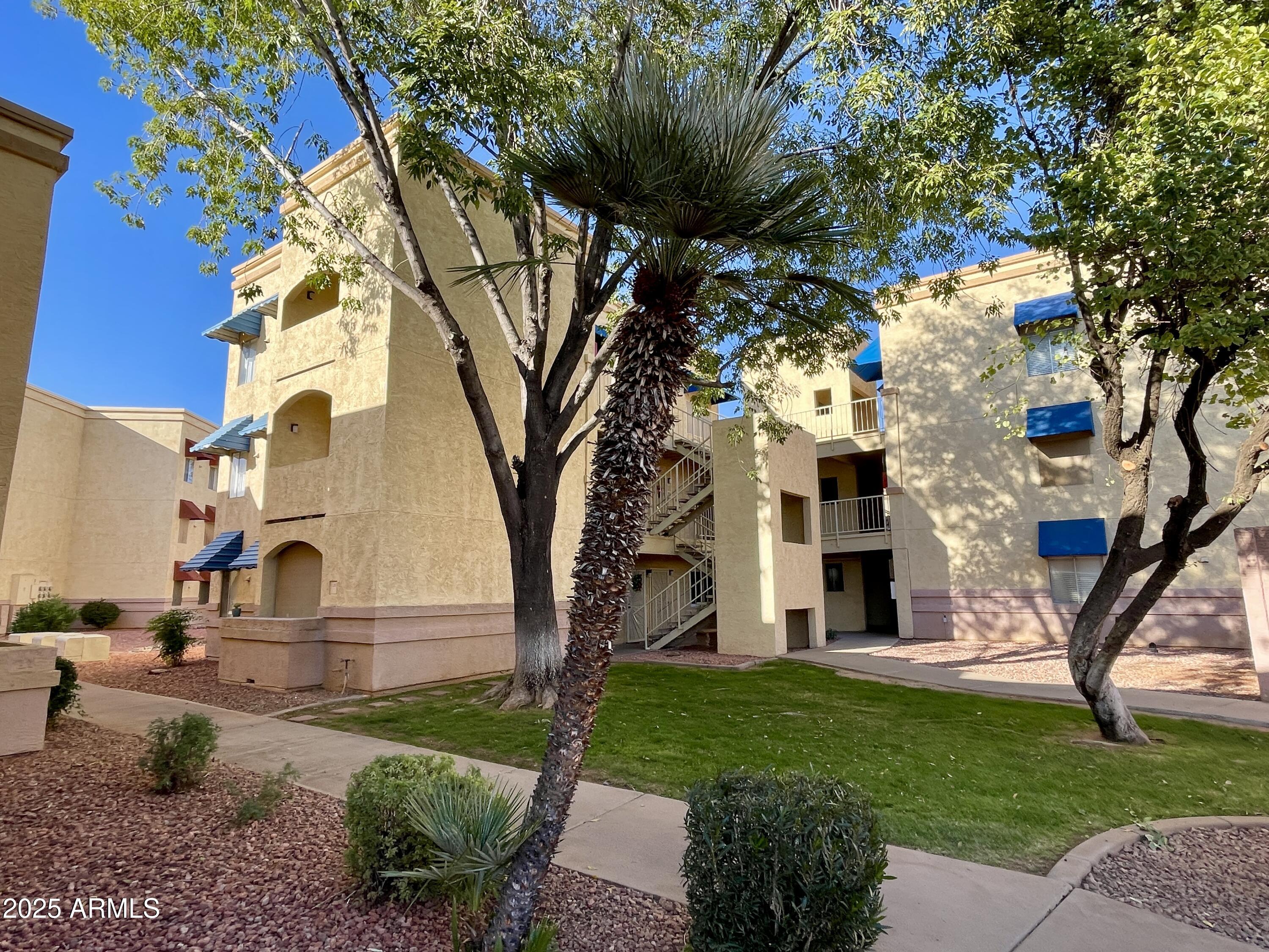 12221 W BELL Road 162