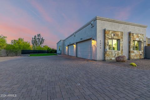 A home in Cave Creek