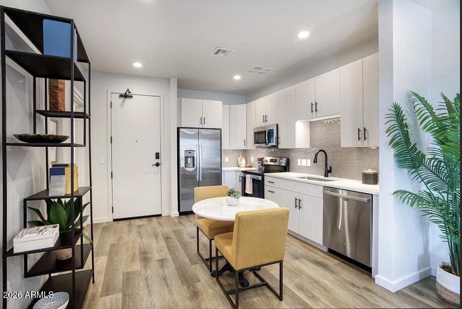 9449 N 90TH Street A4