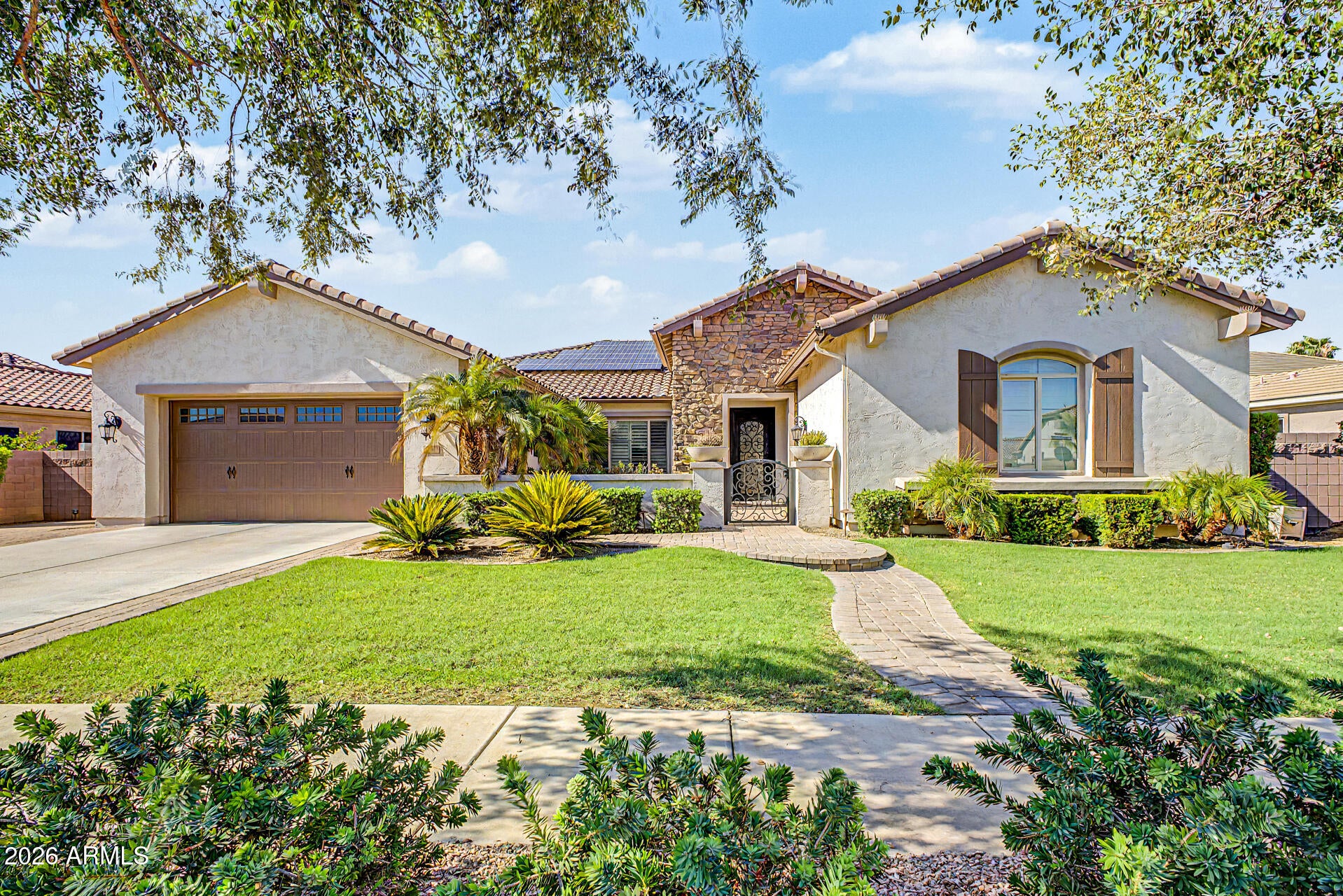 654 W KAIBAB Place