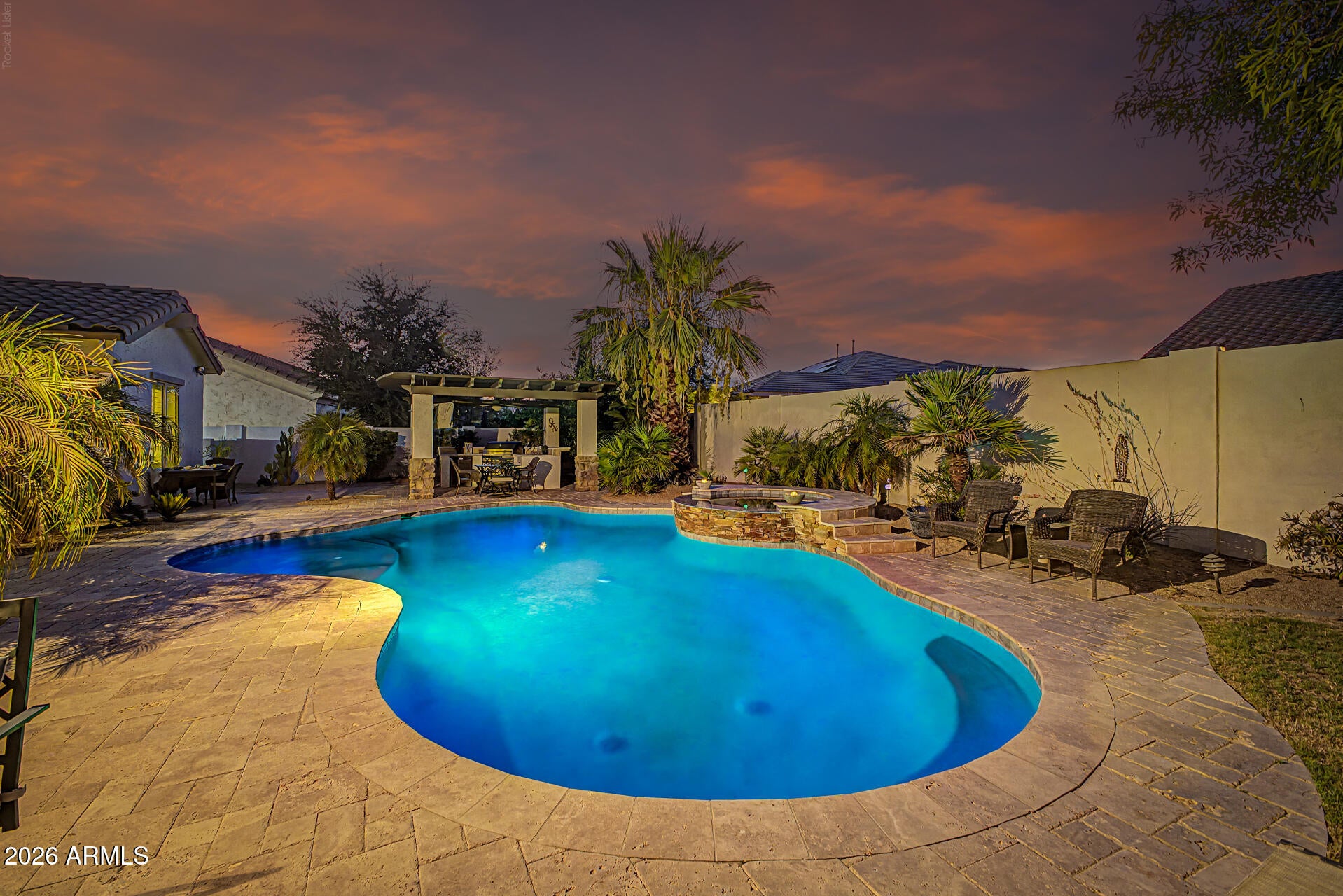 654 W KAIBAB Place