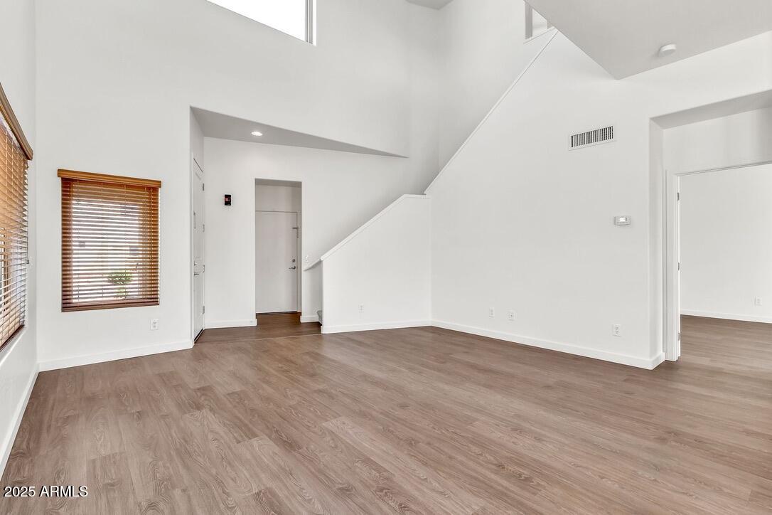 544 N ALMA SCHOOL Road 28