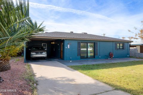 Photo of 4529 E Heatherbrae Drive, Phoenix, AZ 85018 (MLS # 6965700)