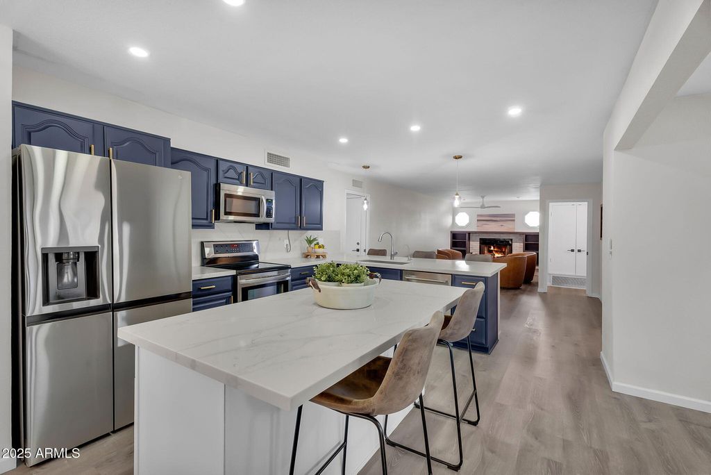 Photo of 506 E Ellis Drive, Tempe, AZ 85282 (MLS # 6948057)