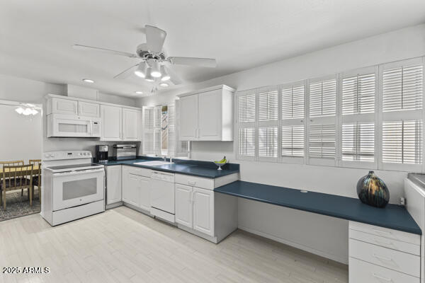 500 W CLARENDON Avenue D6