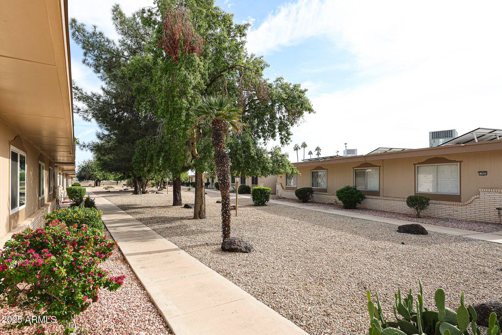 Photo of 13833 N 111th Avenue, Sun City, AZ 85351 (MLS # 6946948)