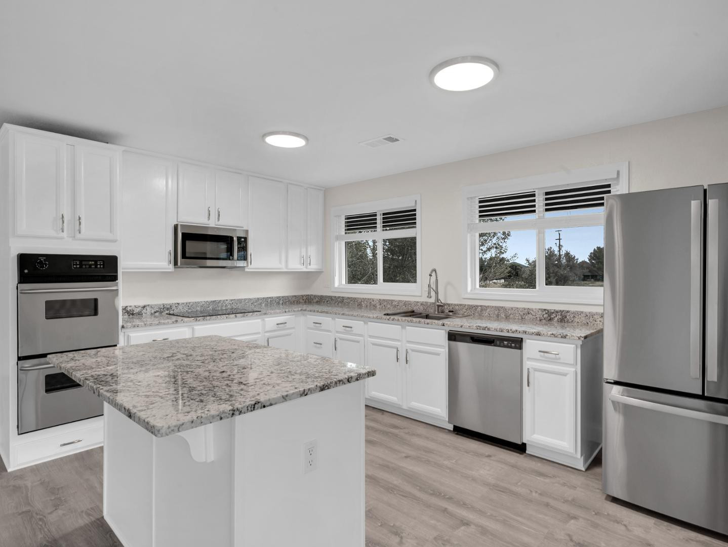 11285 Homestead Lane