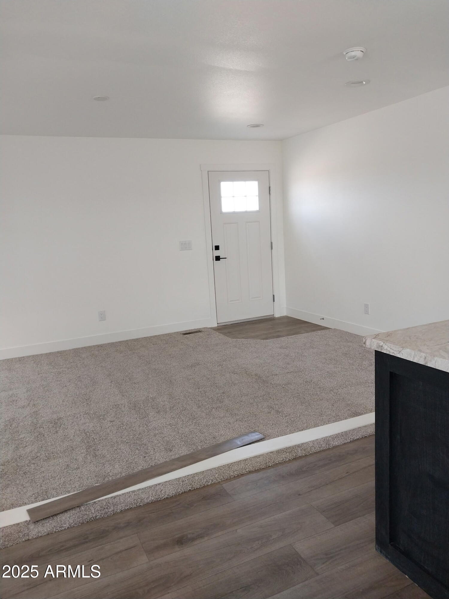 39255 W MOHAVE Street