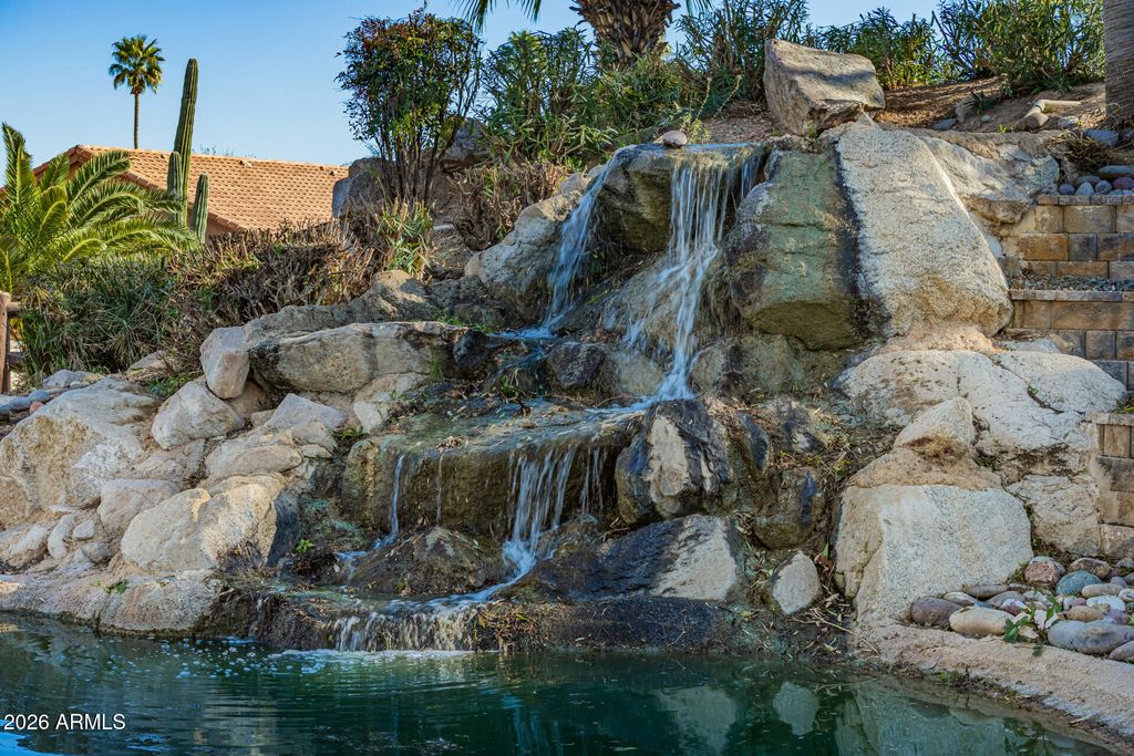 Photo of 9423 W Kerry Lane, Peoria, AZ 85382 (MLS # 6976760)