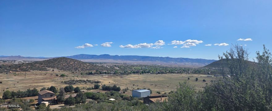 Rare opportunity in Prescott! This 2.5-acre parcel offers breathtaking panoramic views and flexible zoning for both site-built and manufactured homes--an uncommon find in the area. Enjoy the perfect blend of privacy and convenience with easy access and all major amenities just 10-15 minutes away, including Costco and Trader Joe's. Whether you're looking to build your dream home or place a manufactured home, this property provides the space, views, and location you've been waiting for. Don't miss this unique opportunity!