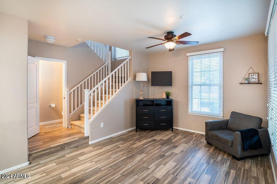 4757 E WATERMAN Street 103