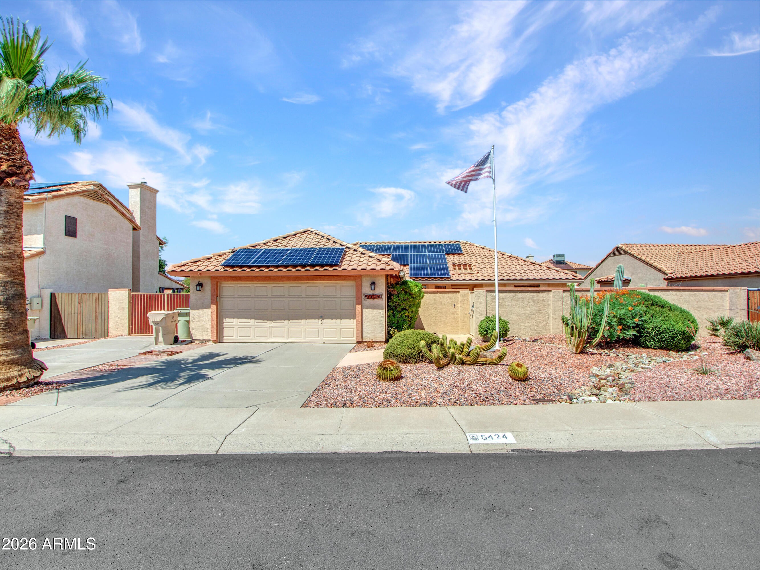 5424 W COCHISE Drive
