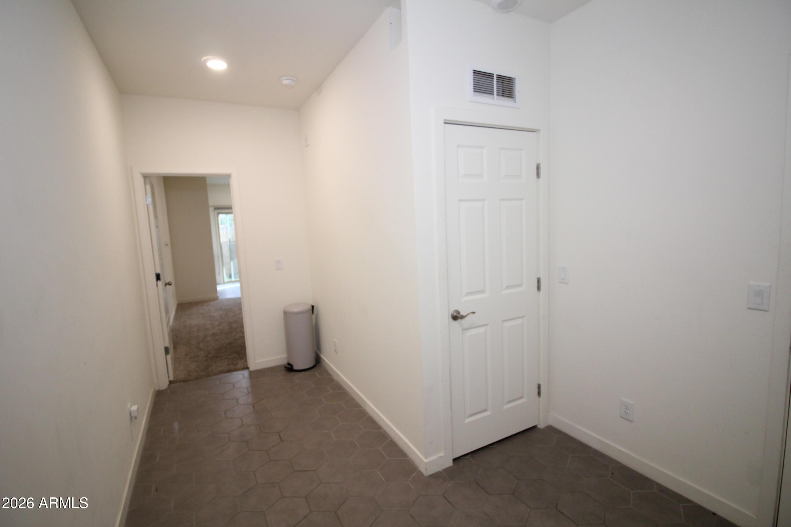 2215 W Harmont Drive